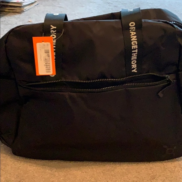 Orangetheory Handbags - Orange theory duffle bag